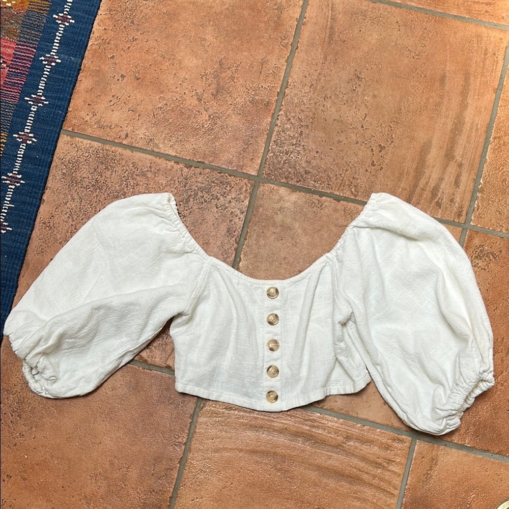 Billabong White Puff Sleeve Crop Blouse